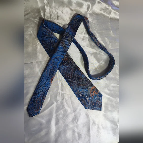 Paisley Blue and Orange Men's Tie - Picture 7 of 7